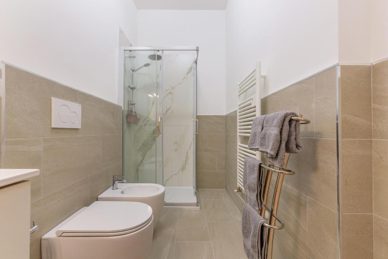 San Donato Fiere Essential Apartment W/Parking Bologna Exteriör bild